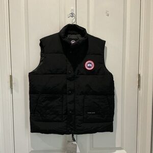 Canada Goose Men's Lawrence Puffer Vest Black Fits Like L New